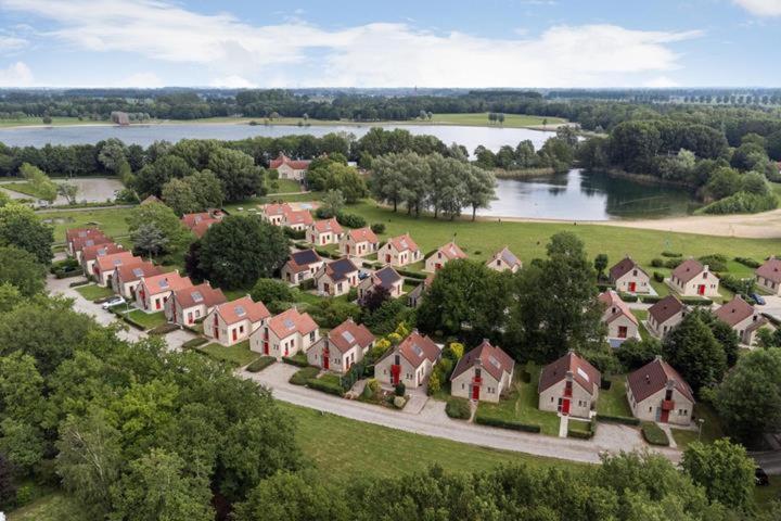 Vakantiewoning Maas En Waal Ewijk Bagian luar foto