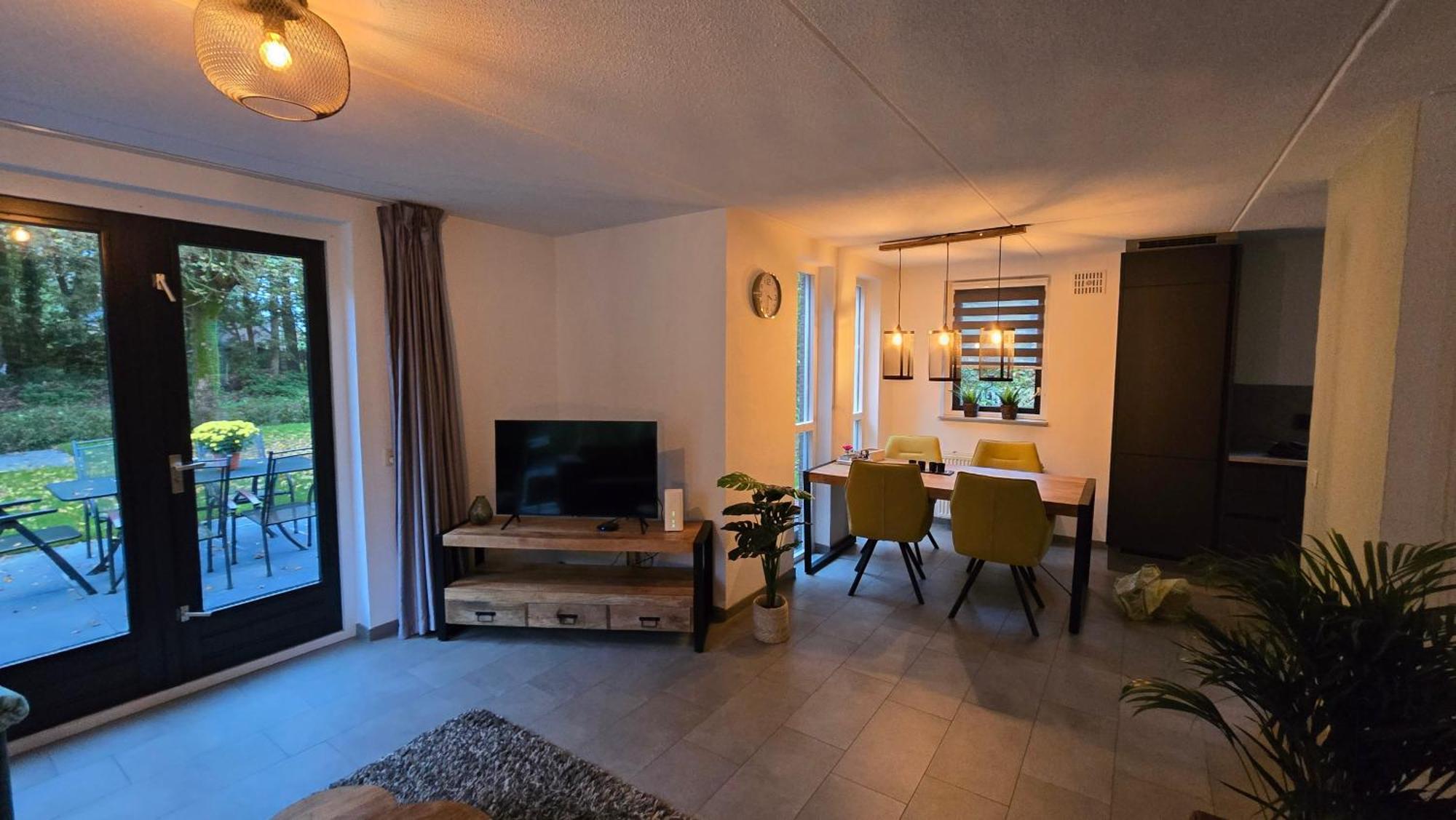Vakantiewoning Maas En Waal Ewijk Bagian luar foto